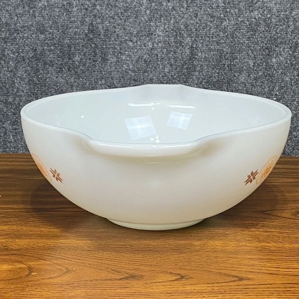 Vintage Pyrex Town & Country Cinderella 444 Mixing Bowl 4 Quart‎ Brown Orange